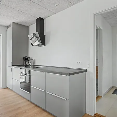 Iolani - 2-2km From The Sea By Interhome